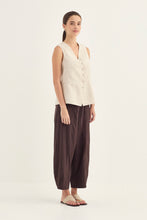 Load image into Gallery viewer, VERGE Darling Vest