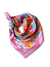 Laden Sie das Bild in den Galerie-Viewer, DARK HAMPTON x CARRIE BROOMHALL Scarf