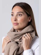 Load image into Gallery viewer, DARK HAMPTON Wool Scarf