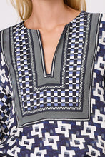 Load image into Gallery viewer, DESIGN NATION Cortez Top
