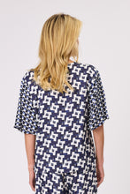 Load image into Gallery viewer, DESIGN NATION Cortez Top