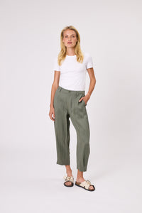 DESIGN NATION Pivot Pant