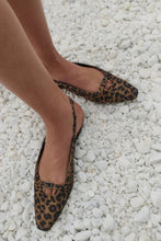 Laden Sie das Bild in den Galerie-Viewer, DOF Paulina Slingback Flats