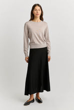 Laden Sie das Bild in den Galerie-Viewer, TOORALLIE Fine Merino Jumper