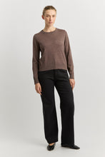 Laden Sie das Bild in den Galerie-Viewer, TOORALLIE Fine Merino Jumper