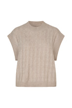 Laden Sie das Bild in den Galerie-Viewer, LOLLYS LAUNDRY Finn Vest