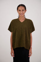 將圖片載入圖庫檢視器 BRIARWOOD Fredrik V Neck Vest Knit Top