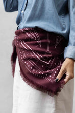 Load image into Gallery viewer, DARK HAMPTON Wool Silk Scarf