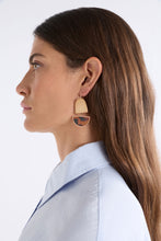 Load image into Gallery viewer, ELK Heran Hook Earrings