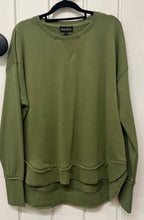 Load image into Gallery viewer, RENOMA Dalia Crew Top