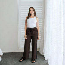 Cargar imagen en el visor de la galería, MOKE Indiana Wide Leg Pants