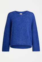 Laden Sie das Bild in den Galerie-Viewer, ELK Agna Sweater