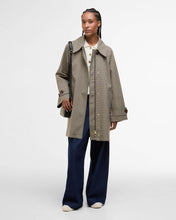 Laden Sie das Bild in den Galerie-Viewer, BARBOUR Kennedy Showerproof Jacket