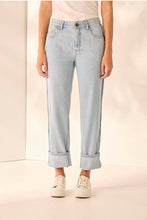 Cargar imagen en el visor de la galería, LANIA Bleached Legal Jean