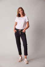 Load image into Gallery viewer, LANIA Boyfriend Jean