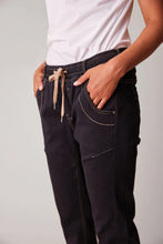 Load image into Gallery viewer, LANIA Boyfriend Jean