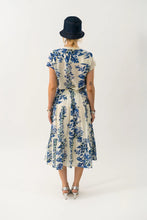 Load image into Gallery viewer, LOLLYS LAUNDRY Heather Top