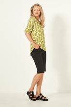 Load image into Gallery viewer, LEMON TREE Gemma Classic Shorts