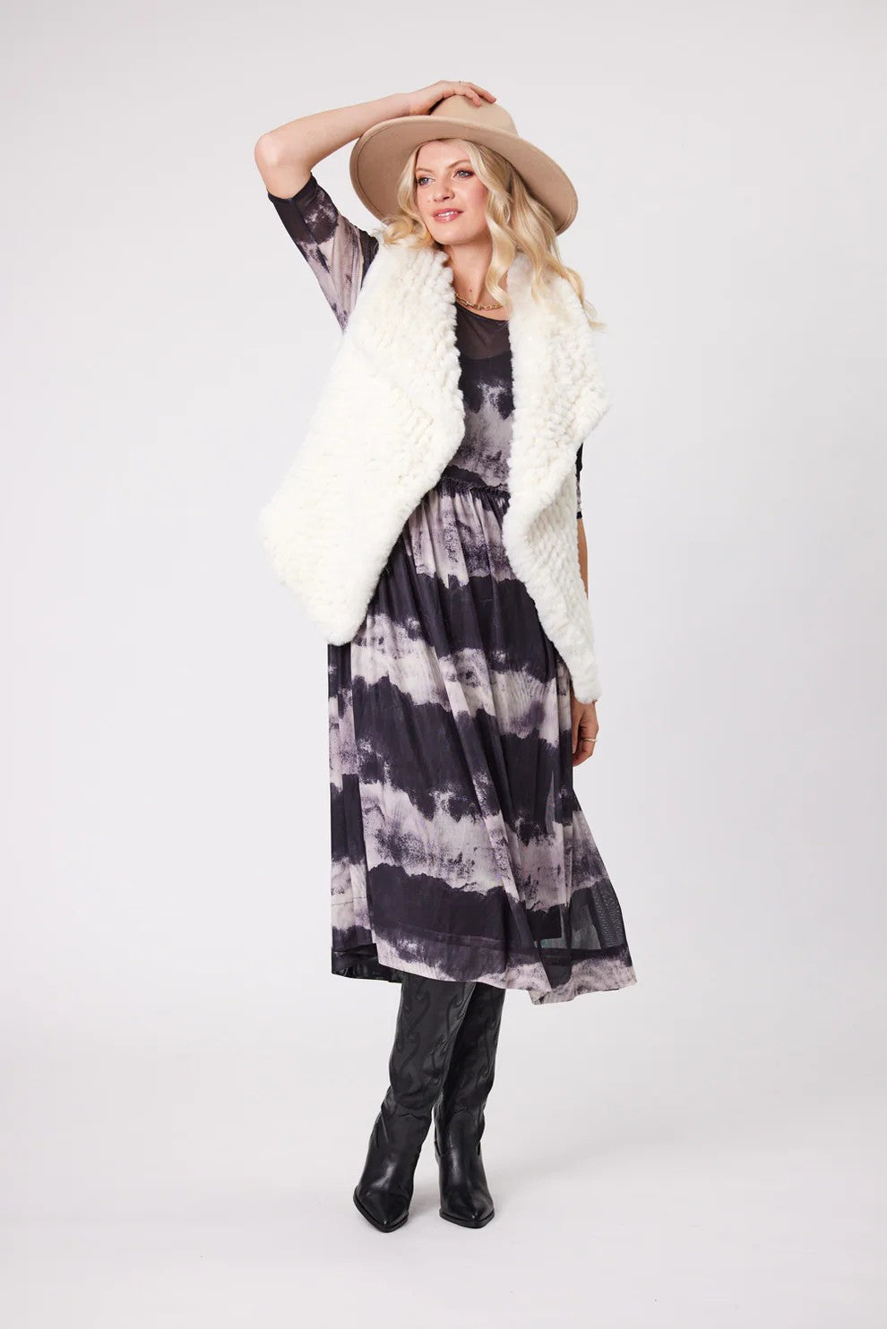LEMON TREE Eira Faux Fur Vest