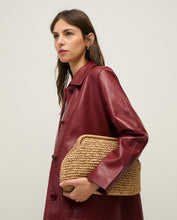 Indlæs billede til gallerivisning YERSE Mango Hand Bag