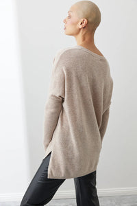 MIA FRATINO Boyfriend V Sweater