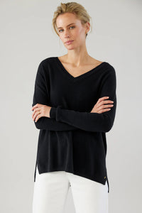 MIA FRATINO Boyfriend V Sweater