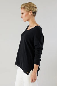 MIA FRATINO Boyfriend V Sweater