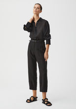 Load image into Gallery viewer, MORRISON Henley Linen Pant