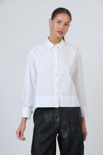 Load image into Gallery viewer, NATURALS Crop L/S Shirt 546