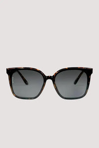 OTRA Betty Sunglasses