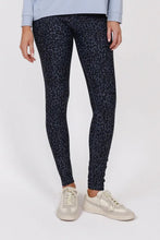Load image into Gallery viewer, MARLOW Pace Leopard Legging