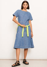 Load image into Gallery viewer, POL Raydel Denim Dress