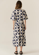 Load image into Gallery viewer, POL Turin Dress