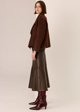 Laden Sie das Bild in den Galerie-Viewer, POL Cohen Crop Wool Jacket