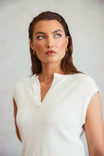 Laden Sie das Bild in den Galerie-Viewer, MARLOW Prima Knit Top