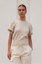 Laden Sie das Bild in den Galerie-Viewer, RUE DE FEMME Sorrel Knit Top