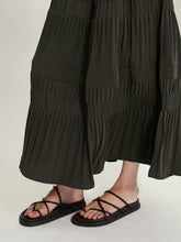 Load image into Gallery viewer, SILLS Alma Pleat Skirt