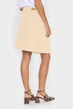 Laden Sie das Bild in den Galerie-Viewer, SAINT TROPEZ Jean Skirt