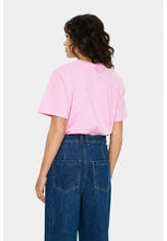 Laden Sie das Bild in den Galerie-Viewer, SAINT TROPEZ Jetty T Shirt