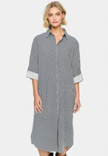 Laden Sie das Bild in den Galerie-Viewer, SAINT TROPEZ Zalinda Shirt Dress