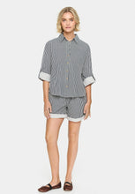 Laden Sie das Bild in den Galerie-Viewer, SAINT TROPEZ Zalinda Stripe Shirt