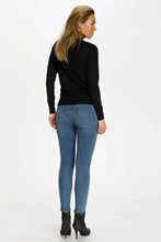 Laden Sie das Bild in den Galerie-Viewer, SAINT TROPEZ Mila Rollneck Pullover