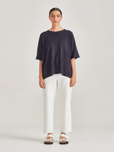 Load image into Gallery viewer, SILLS Nixi Knit Tee