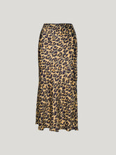 Laden Sie das Bild in den Galerie-Viewer, SILLS Bella Leopard Skirt