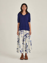 Laden Sie das Bild in den Galerie-Viewer, SILLS Salma Knit Tee