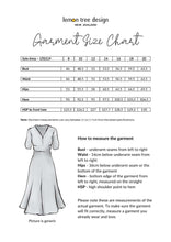 Laden Sie das Bild in den Galerie-Viewer, LEMON TREE Sole Dress