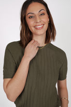 Laden Sie das Bild in den Galerie-Viewer, MARLOW Soleil Knit Tee