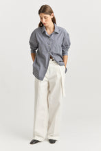 Load image into Gallery viewer, TOORALLIE Relaxed Cotton Shirt