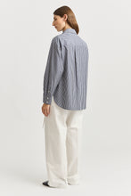 Load image into Gallery viewer, TOORALLIE Relaxed Cotton Shirt