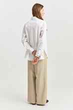 Load image into Gallery viewer, TOORALLIE Relaxed Cotton Shirt